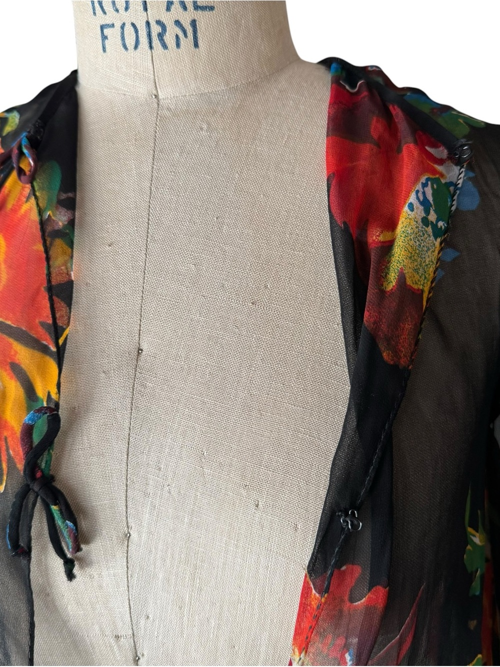 Vintage 70s Floral Patterned Sheer Chiffon Caftan Style Hostess Gown - Picture 8 of 8